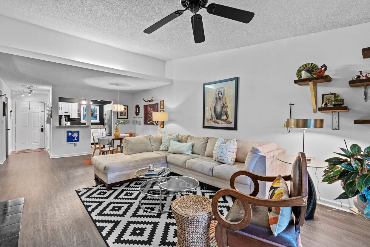 Primary Photo - 2bd/2ba Condo on the Saluda River