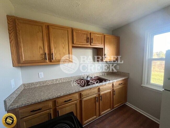 Foto del edificio - 108 Chase Ln