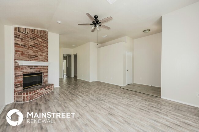 Foto del edificio - 204 Meadowbrooke Dr