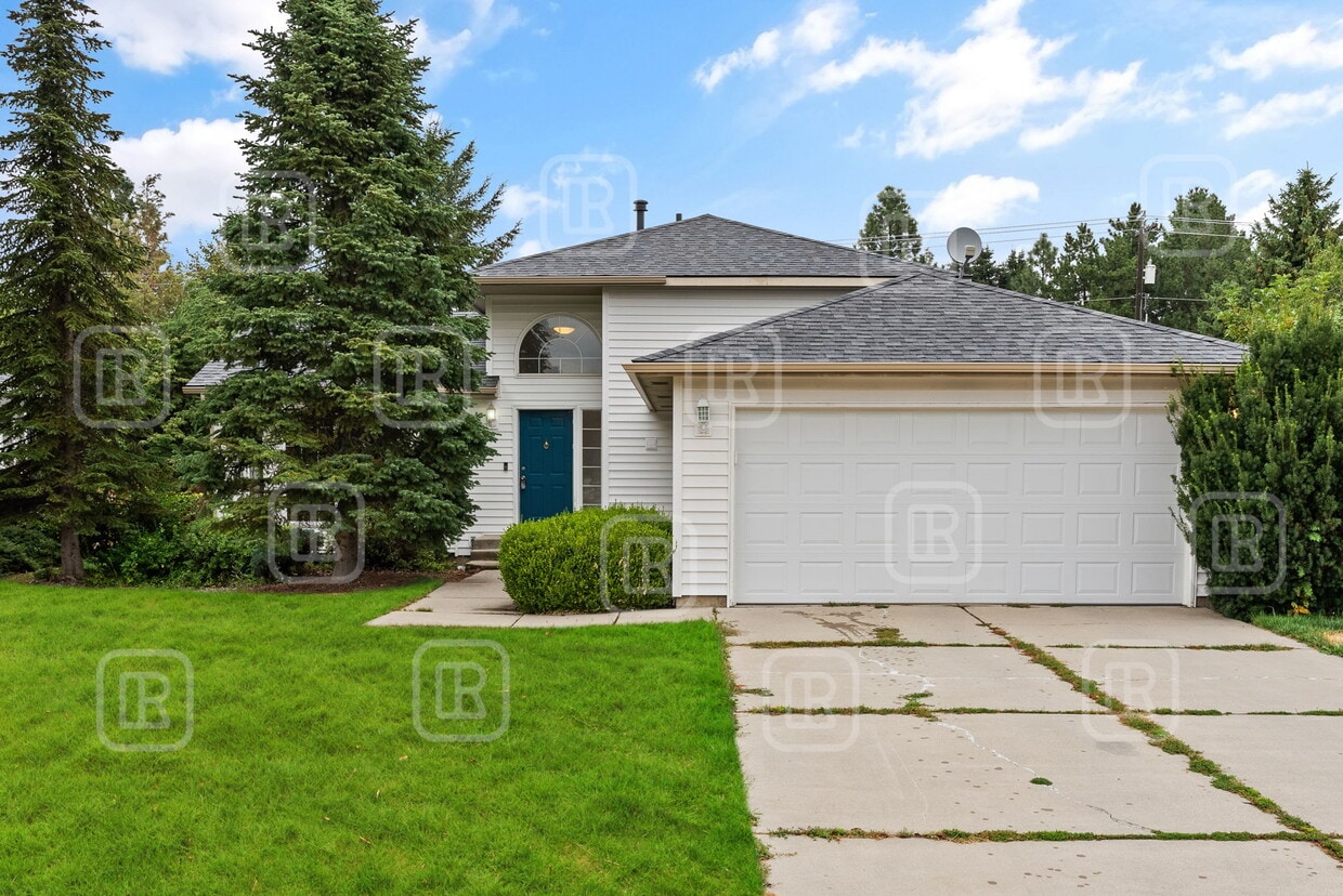 Foto principal - 23713 E Maxwell Ave