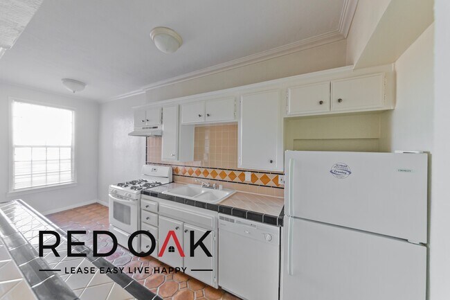 Foto del edificio - Charming and Stylish Studio with Central H...