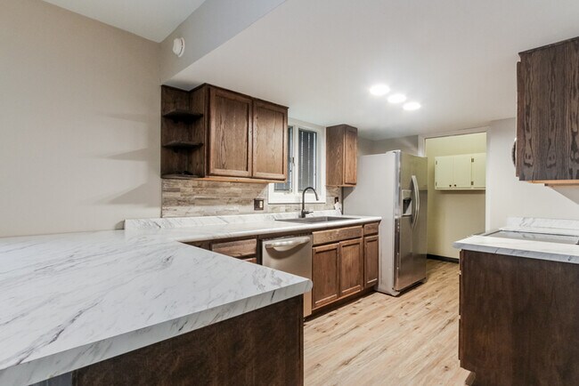 Building Photo - Wonderful 3 Bedroom Ranch