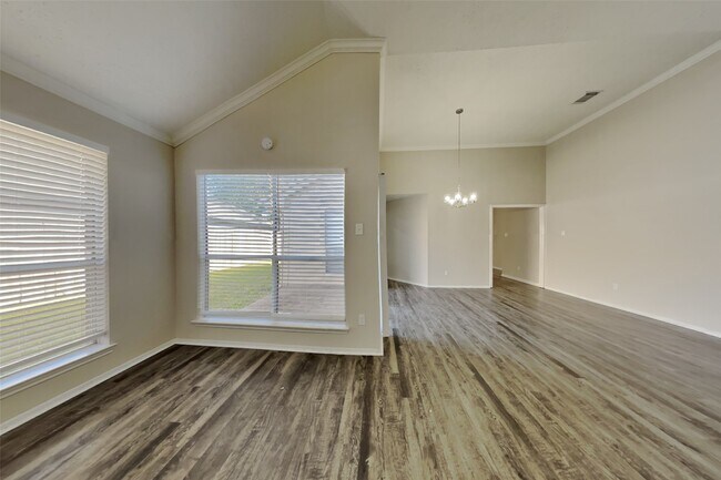 Foto del edificio - 2515 Chestnut Cir