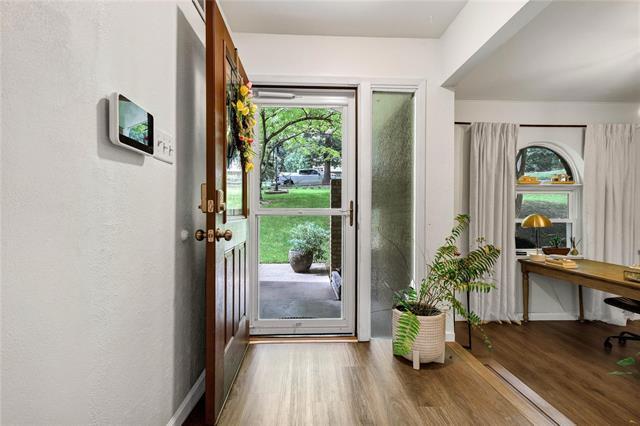 Foto del edificio - 511 W Red Bird Ln