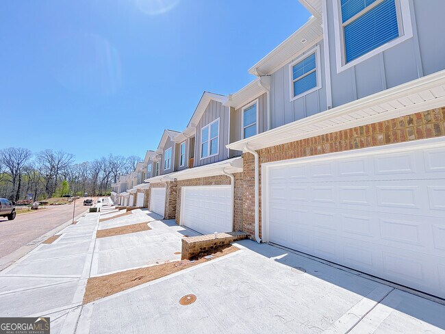 Building Photo - 2574 Mls Cmn Dr