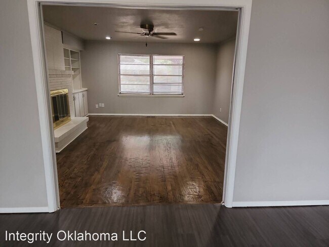 Building Photo - 4 br, 3 bath House - 4420 NW 27th
