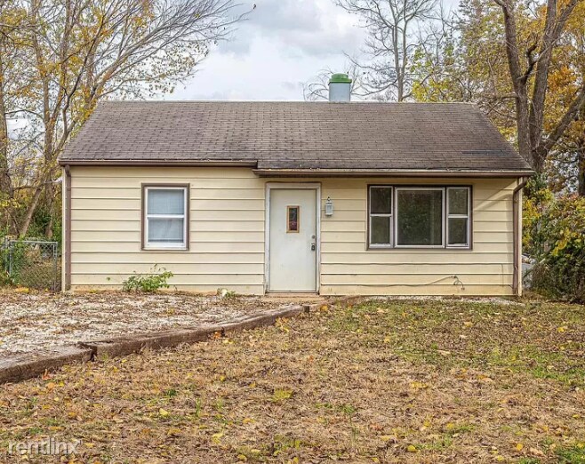 Primary Photo - 2 br, 1 bath House - 107 S Newport Ln