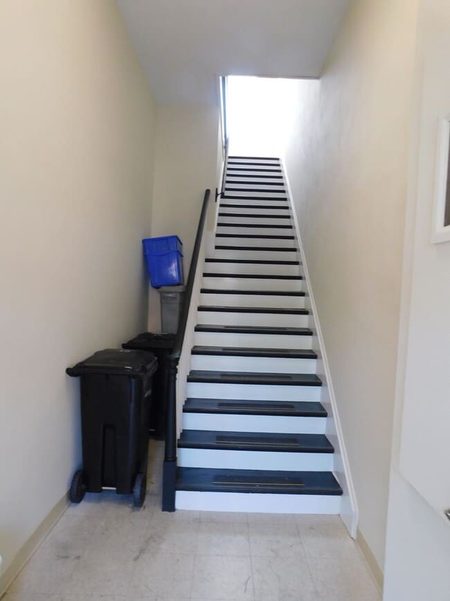 Building Photo - 113 W Boscawen St