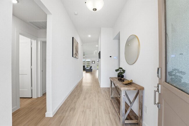 Foto del edificio - 8611 Pier Cove Dr