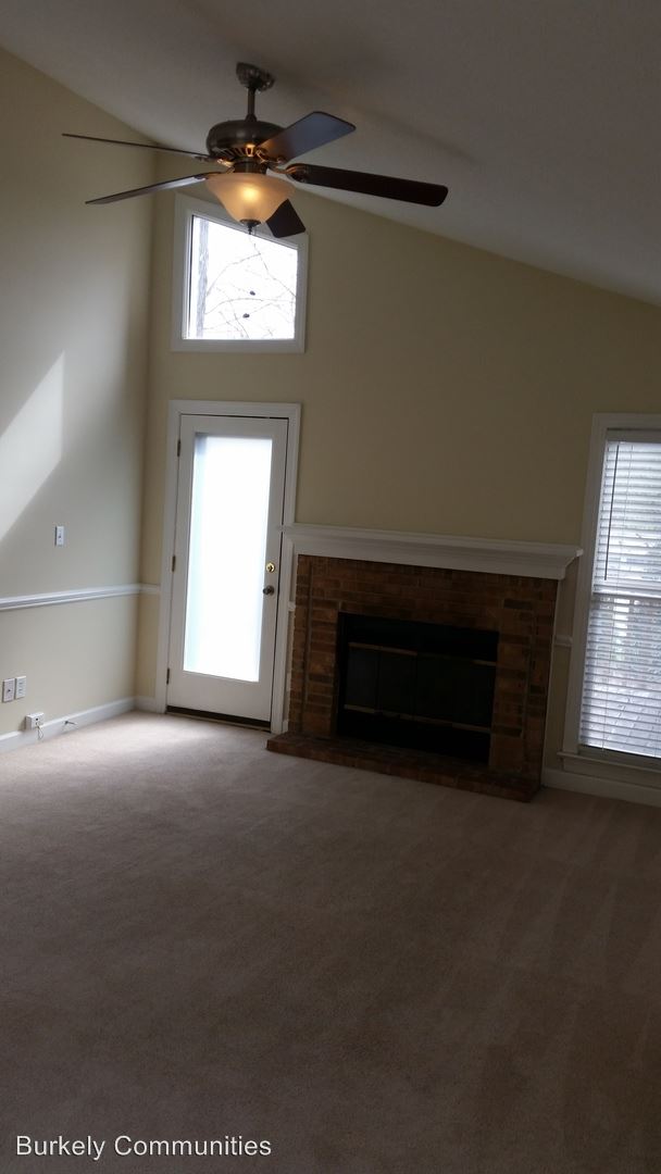 Building Photo - 5133 Autumncrest Dr