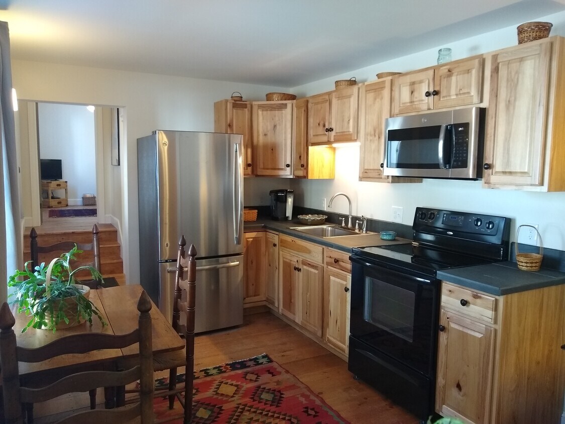 Foto principal - 278 Maine St