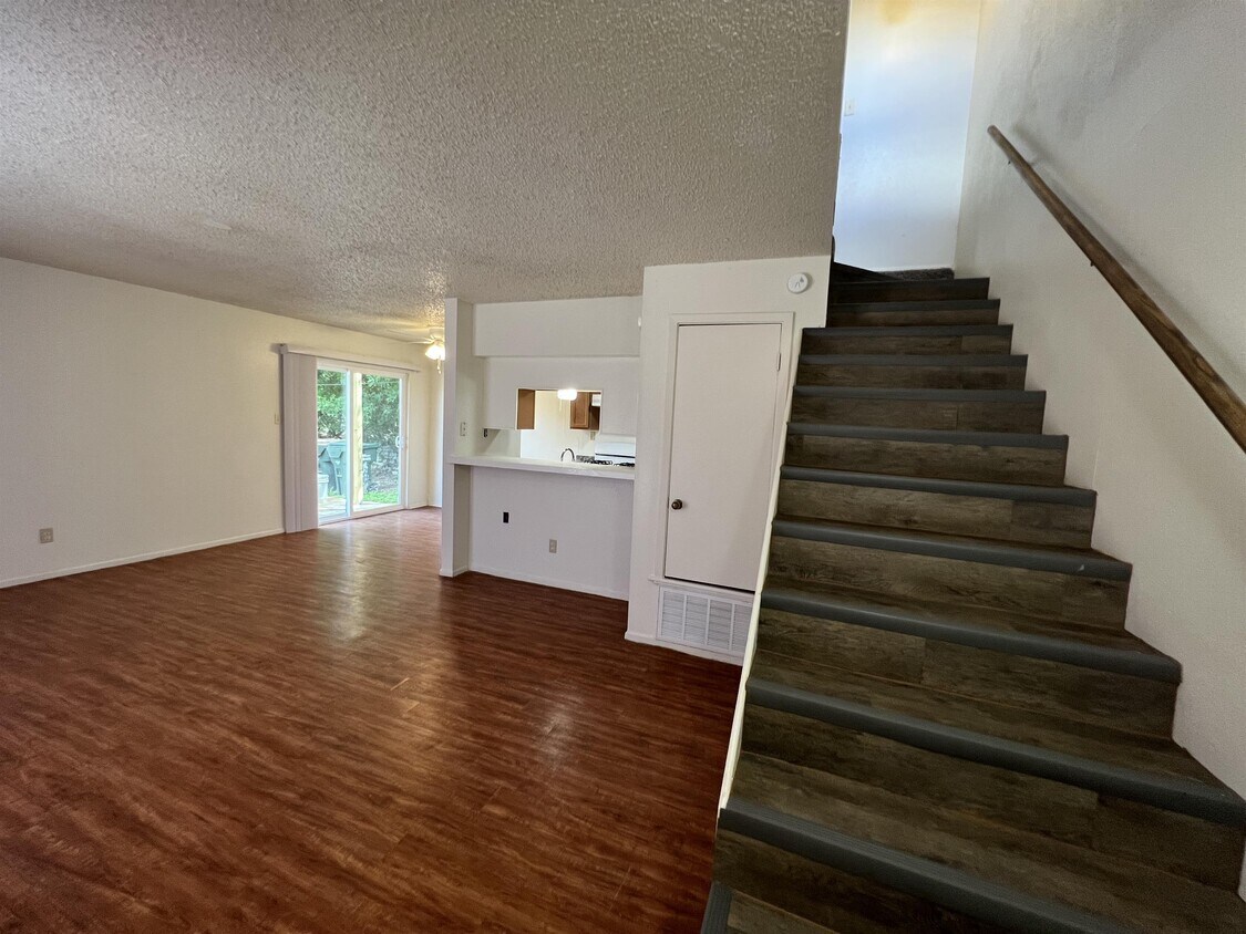 1103 Marlton St Unit 1, San Marcos, TX 78666 Room for Rent in San