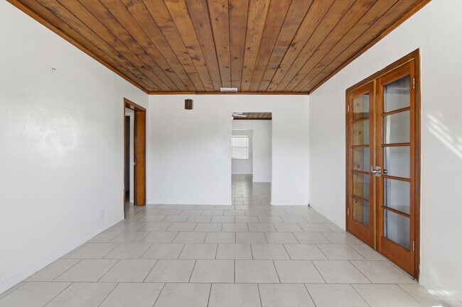 Foto del edificio - 1901 W La Salle St