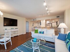 Building Photo - 11030 Gulf Shore Dr Building Photo - 11030 Gulf Shore Dr