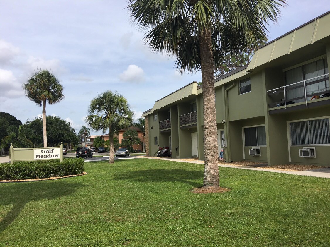 Foto principal - 1852 Golf View Ave