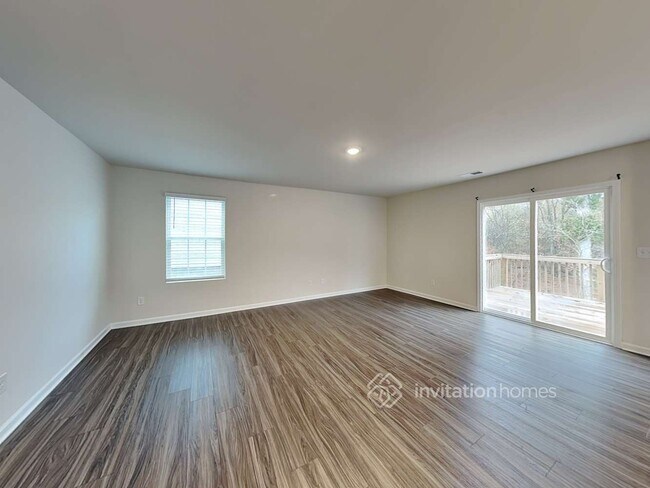 Foto del edificio - 2616 Turtle Point Rd