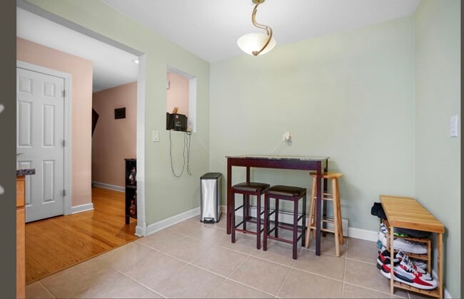 Building Photo - 7651 W Addison St
