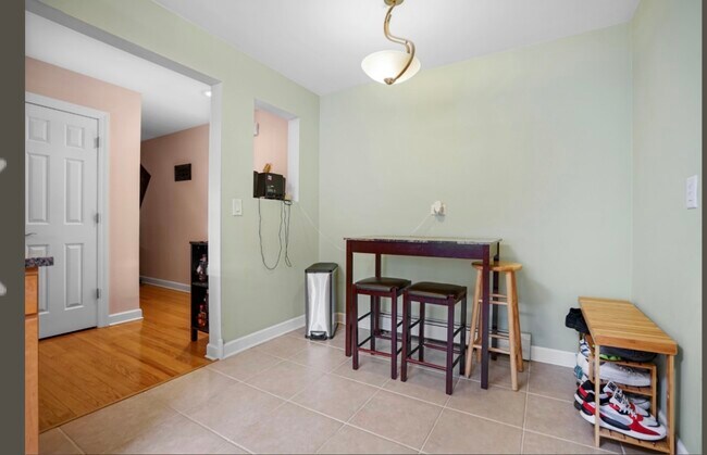 Foto del edificio - 7651 W Addison St
