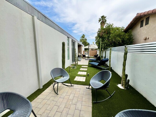 Foto del edificio - 73801 Shadow Mountain Dr