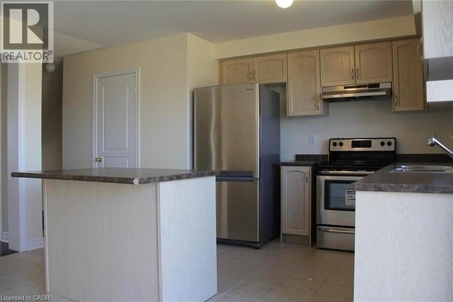 Building Photo - 2178 Fiddlers Way