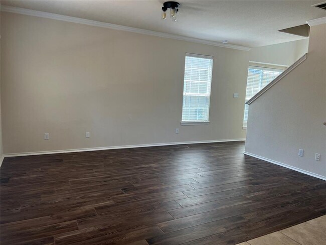 Foto del edificio - 24666 Folkstone Cir
