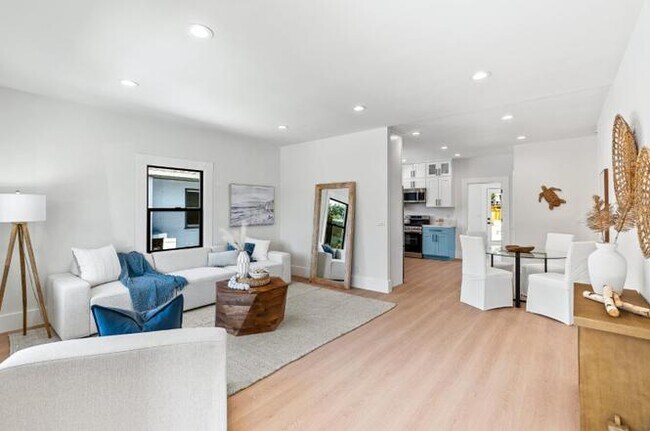 Building Photo - 612 Seabright Ave