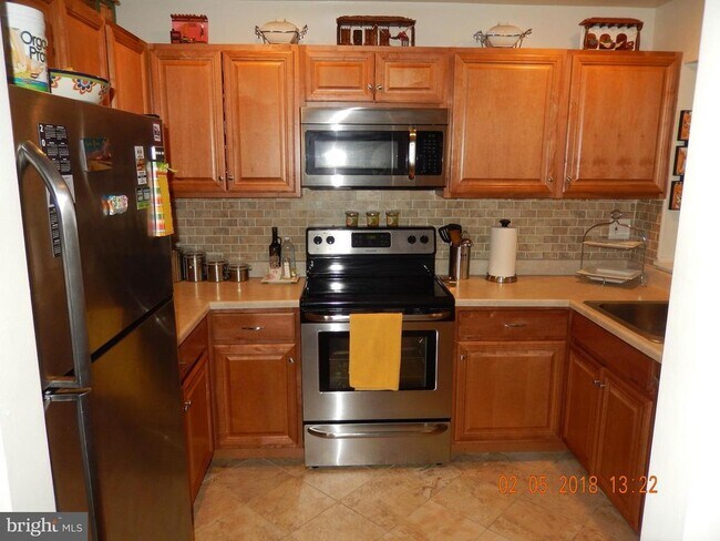 Foto del edificio - 6054 Old Landing Way