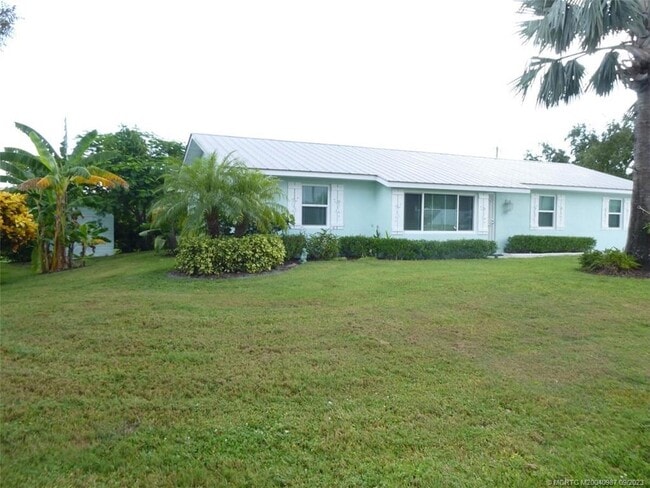 Building Photo - 4621 SE Shady Ridge Ln