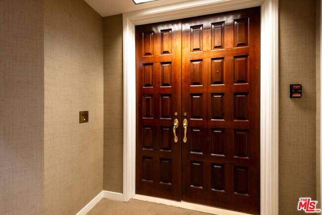 Foto del edificio - 10550 Wilshire Blvd