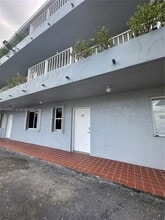 Building Photo - 1852 SW 7th St