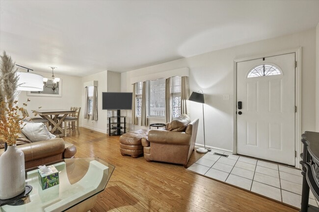 Foto del edificio - 2414 Fairmont Blvd