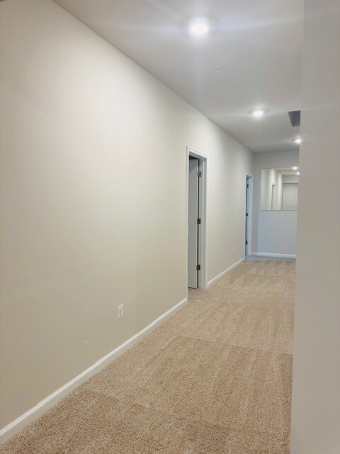 Building Photo - 9824 Stonehaven Ct