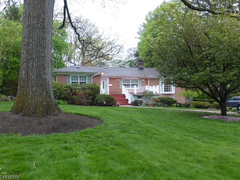 Primary Photo - 96 Powerville Rd