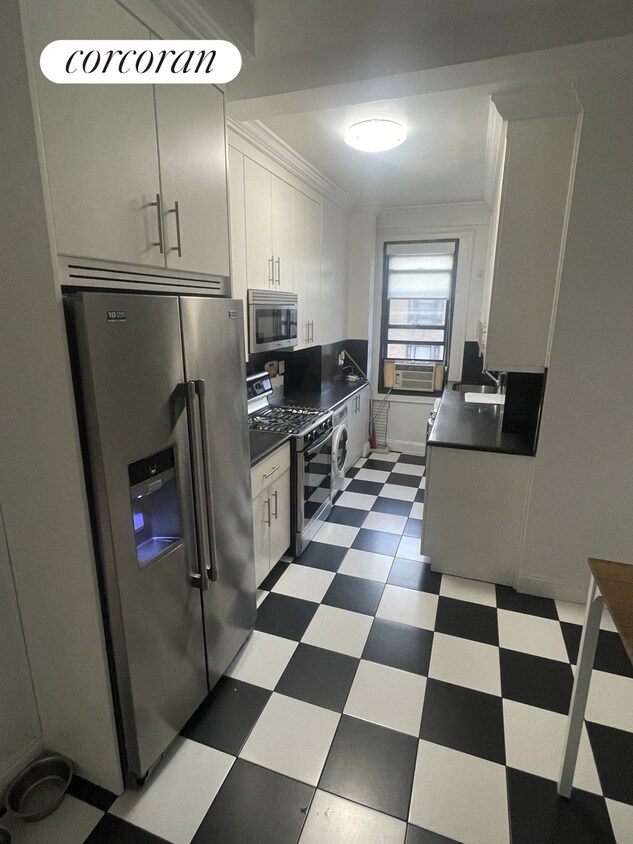 Foto del edificio - 145 E 74th St