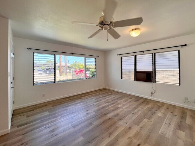 Foto del edificio - 1508 Farrington St