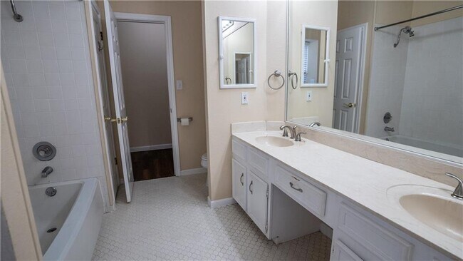 Building Photo - 5816 Abilene Trail