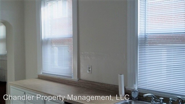 Building Photo - 921 Spotswood Ave