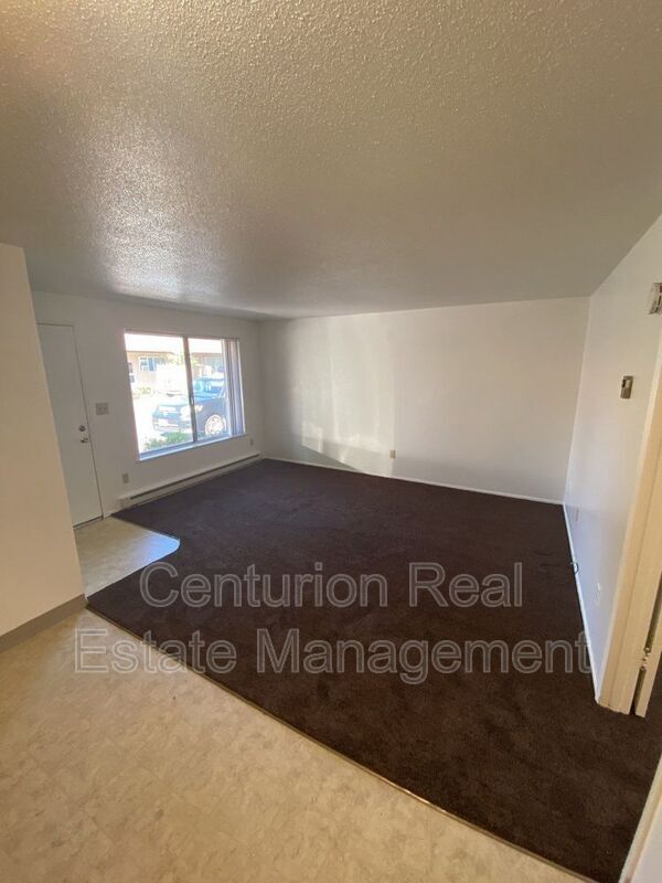 Building Photo - 109 Gatch St