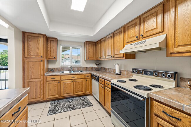 Foto del edificio - 5807 N Atlantic Ave