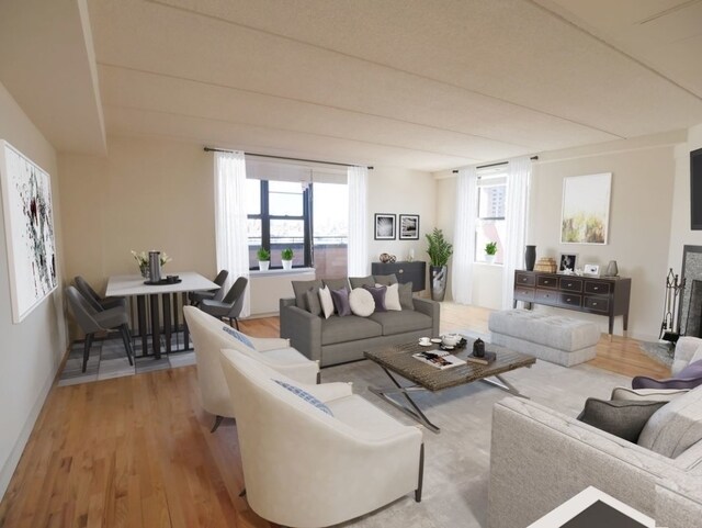 Foto del edificio - 304 E 5th St