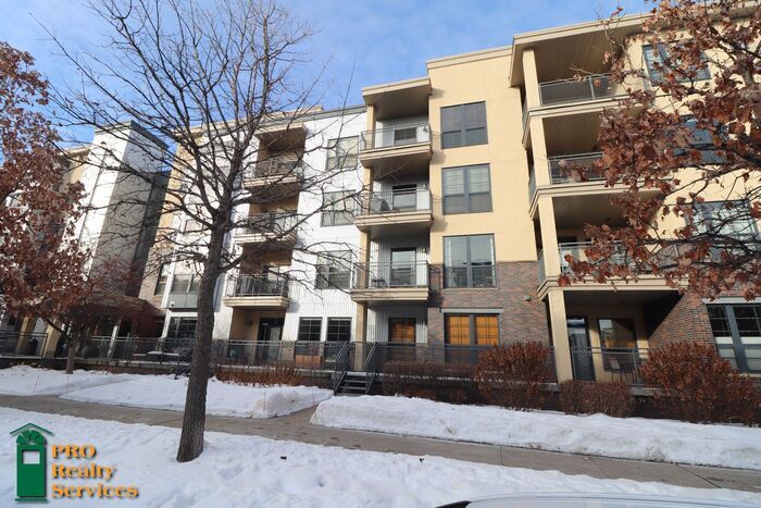 Primary Photo - 1 Bedroom Condo with Move in Special!