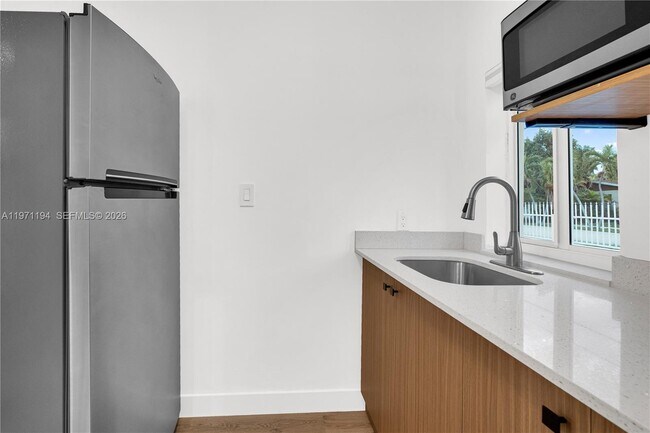 Foto del edificio - 4701 SW 104th Ct