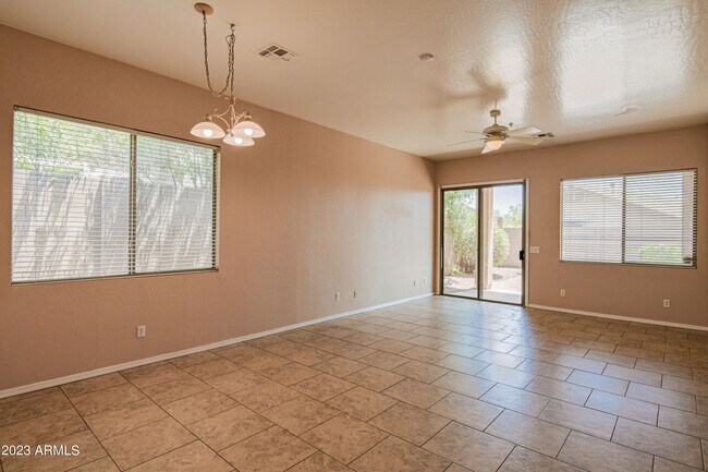 Building Photo - 10347 E Caribbean Ln