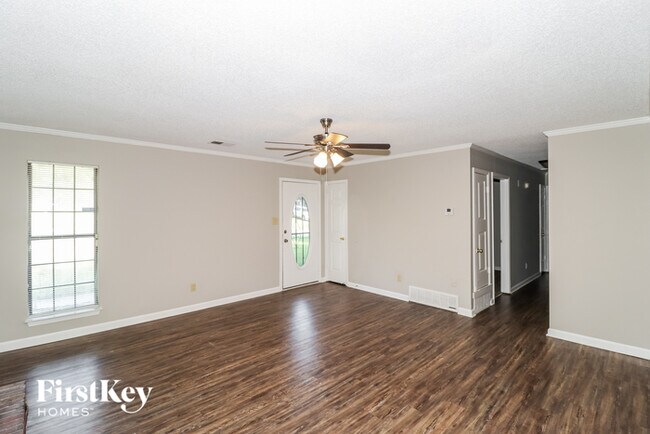Building Photo - 4223 Spring Leaf Ln
