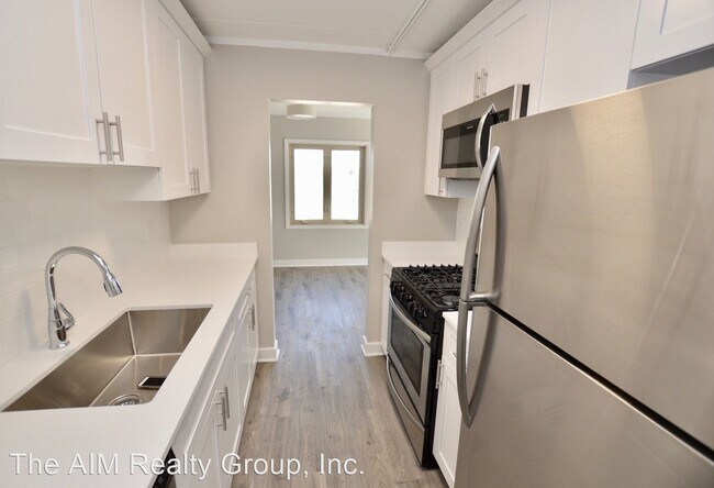 Foto del edificio - 5133 Washington St