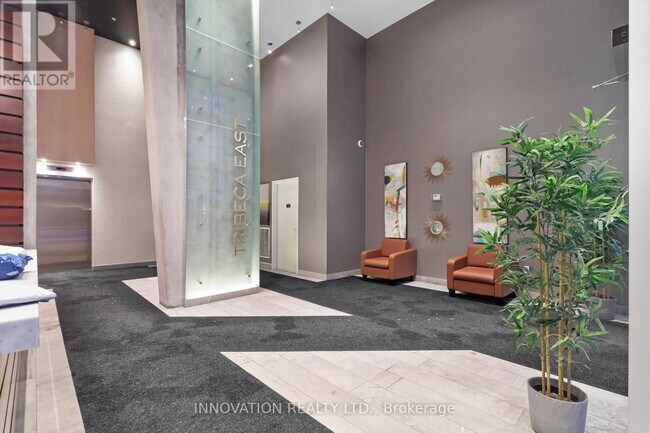 Building Photo - 40 Nepean St