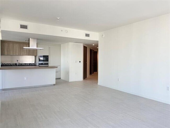 Photo - 1000 Brickell Plz cu-2715 Apartment