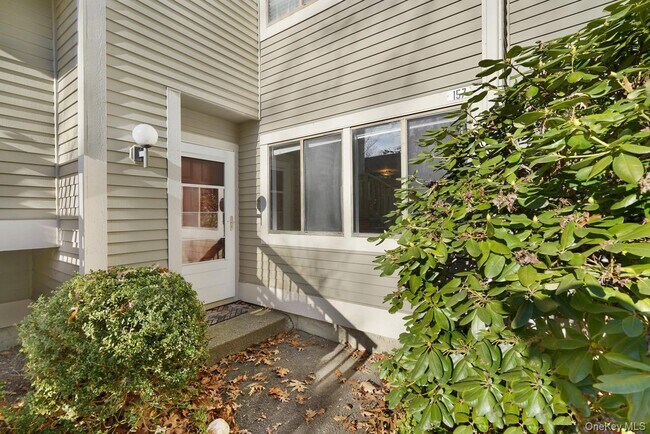 Foto del edificio - 157 Stonemeadow Dr