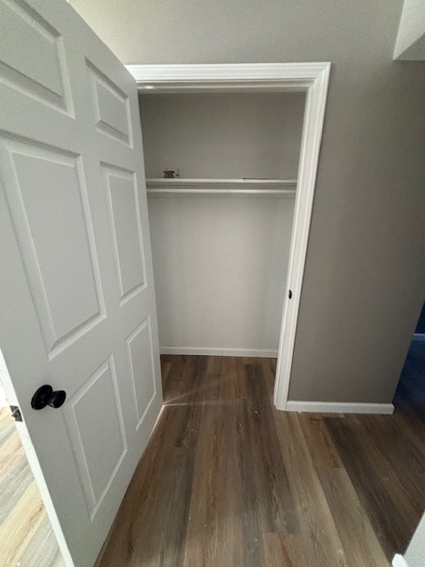 Building Photo - 1710 S River Rd