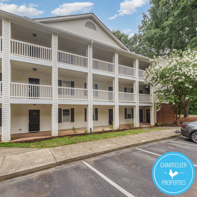 Foto del edificio - 1851 Trailwood Heights Ln